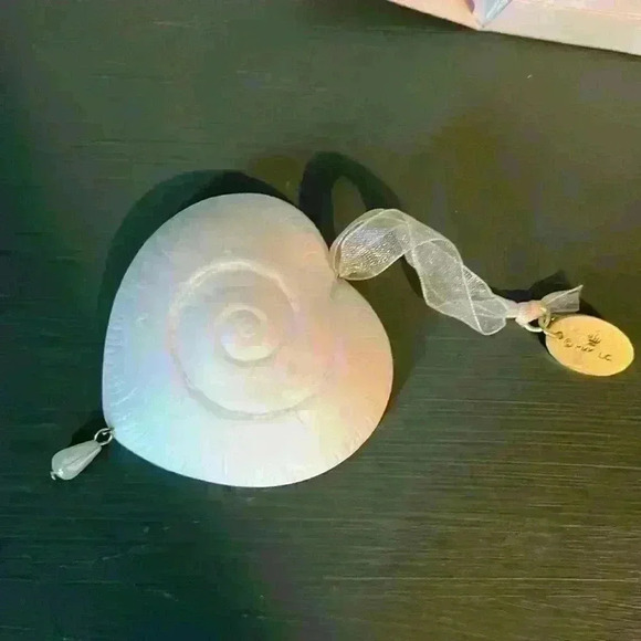 Hallmark Keepsake Christmas Ornament 2011 ALWAYS REMEMBERED Heart Love - Picture 7 of 7